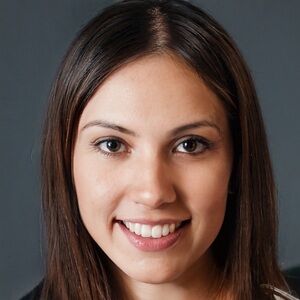 Meet your Posher, Iliana